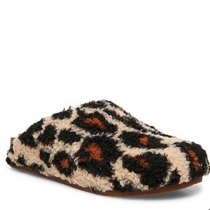 Steve Madden VESA Scuff Slipper